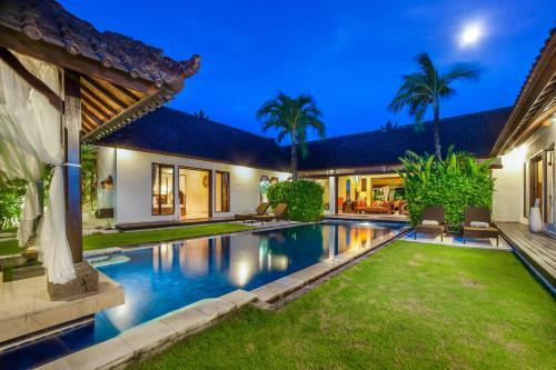 Villa Tania