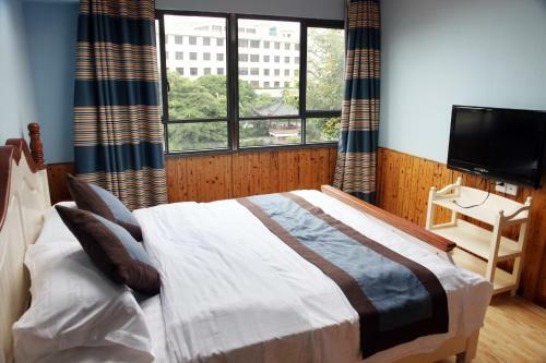Guilin Riverside Hostel