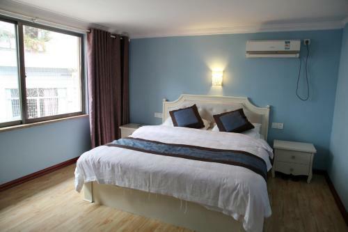 Guilin Riverside Hostel