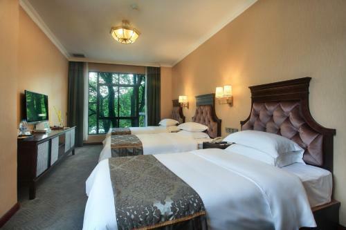 Yu Hill Hotel