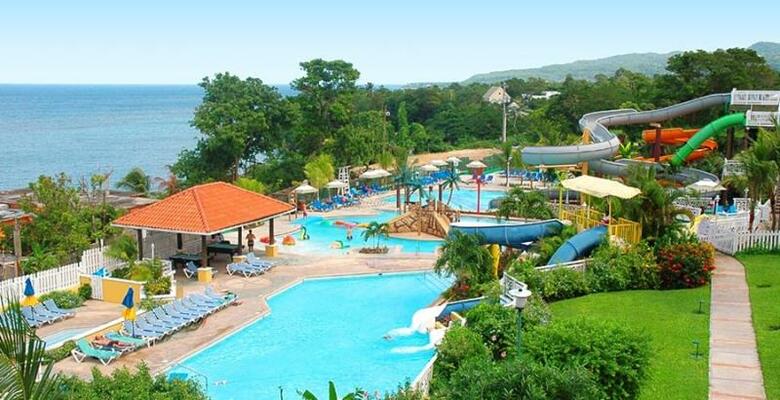 Hotel  Beaches Boscobel Resort & Golf Club