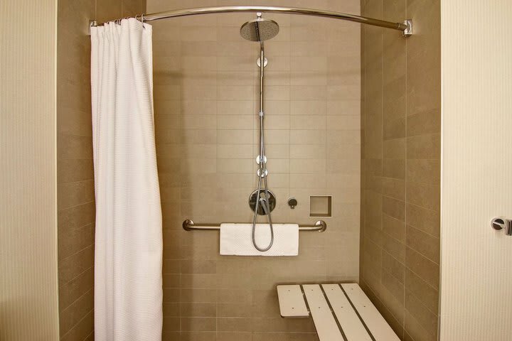 Delta Meadowvale Hotel And Conference Center