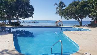 Hotel Copamarina Beach Resort
