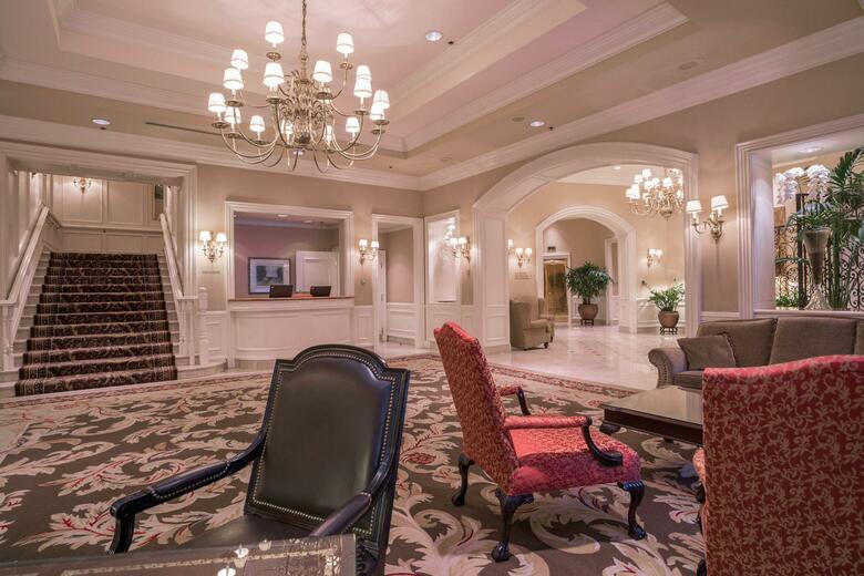 Hotel The Sutton Place
