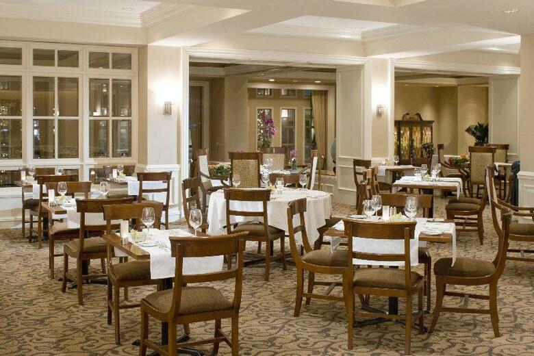 Hotel The Sutton Place