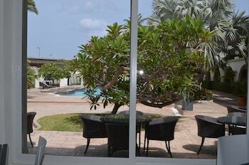 Talk Of The Town Hotel & Beach Club