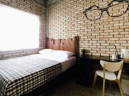 Paper Plane Hostel