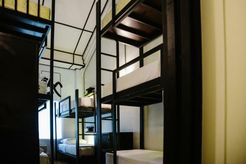Paper Plane Hostel