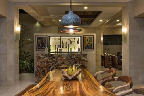 The Secret Villas
