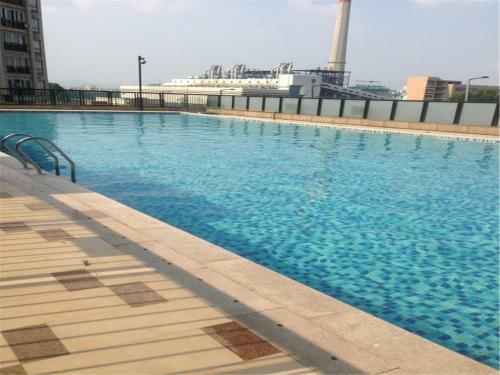 Pazhou River Class Apartment