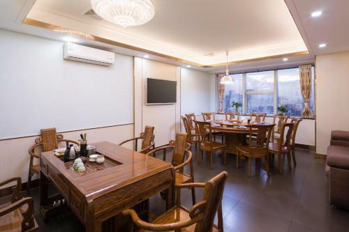 Xinyuan Hot Spring Hotel