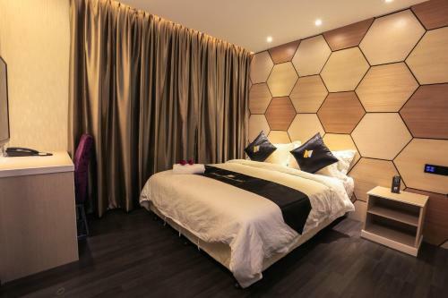 Mercury Boutique Hotel