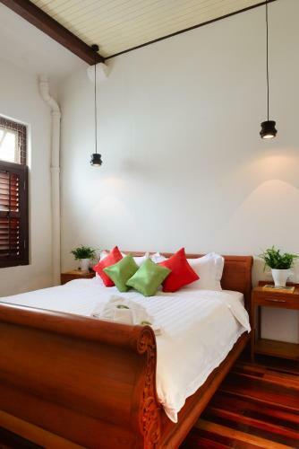 Hostal Sarang Paloh Heritage Stay