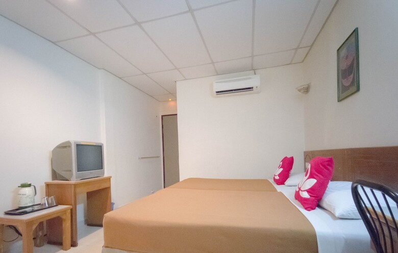 Coastal Park Hotel