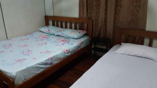 Hostal Discovery Cafe And Guesthouse