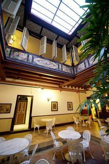 Hostal The Baba House