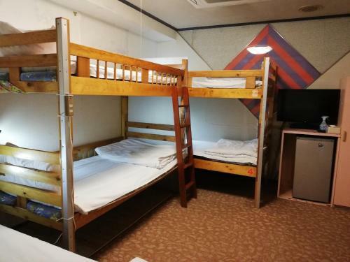 Family & Bakpak Tokyo Hostel