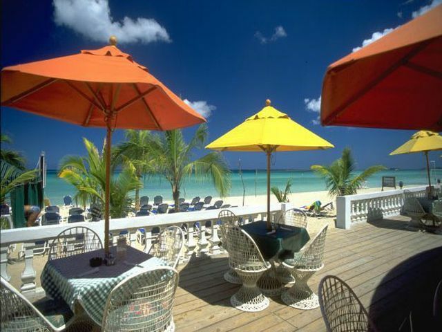 Hotel Legends Beach Resort