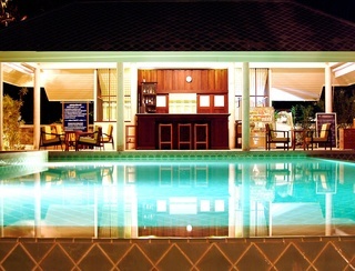 Hotel Baan Bayan
