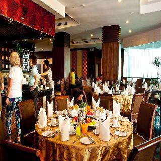 Hotel Grand Pacific Sovereign Resort
