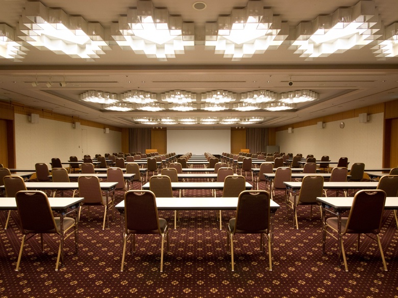 Toshi Center Hotel