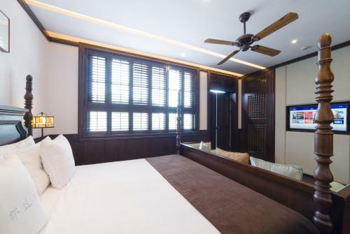 Relais & Chateaux Chaptel Hangzhou Hotel
