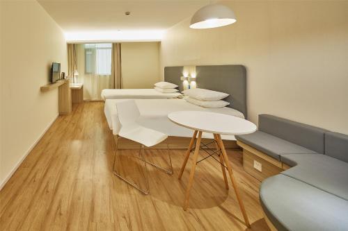 Hotel Hanting Express Hangzhou Wulin Gate