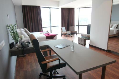 Hotel Nexus Business Suite