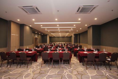 Hotel Nexus Business Suite