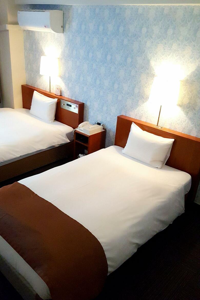 Tokyo Plaza Hotel