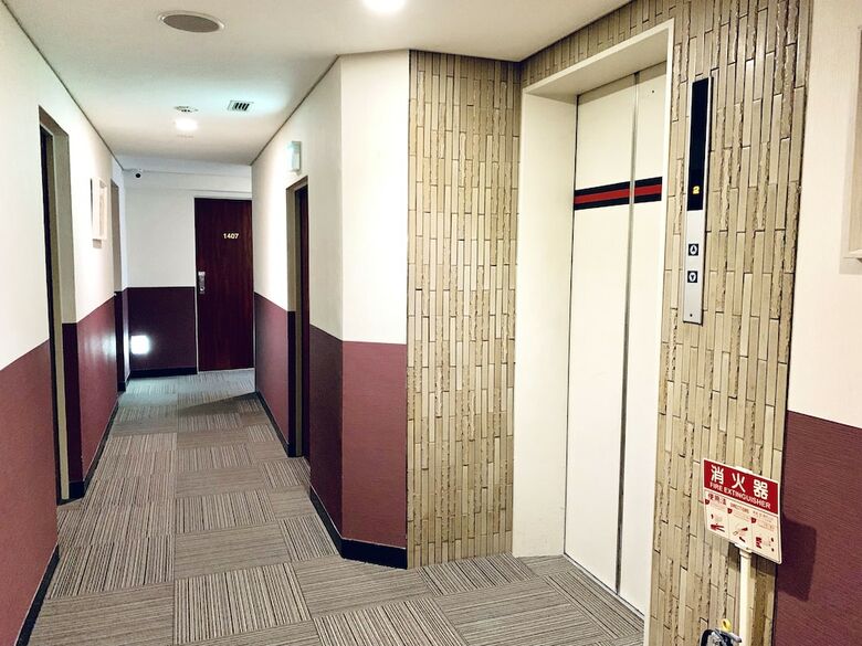 Tokyo Plaza Hotel