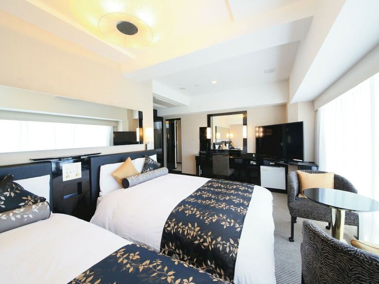 Apa Hotel Shinjuku Gyoenmae