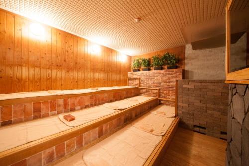 Centurion Cabin & Spa (female Only)