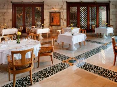 Hotel *grand Hyatt Muscat*