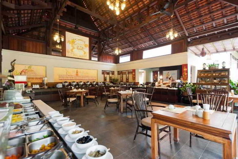 Hotel Khao Lak Bhandari Resort & Spa