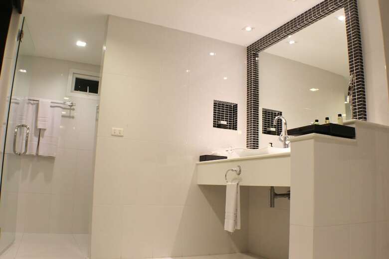 Hotel Amari Nova Suites