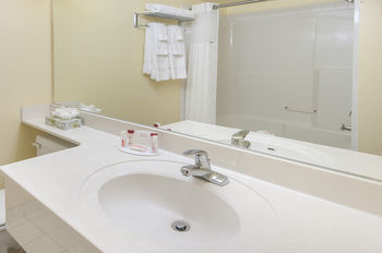 Hotel Greenwood Inn  And  Suites