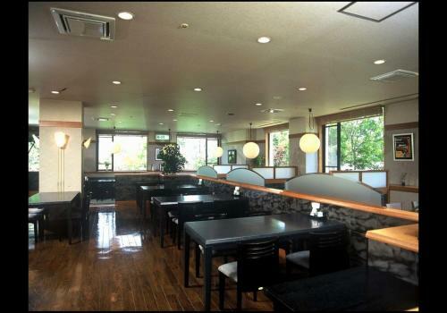 Yufuin Hotel Shuhokan