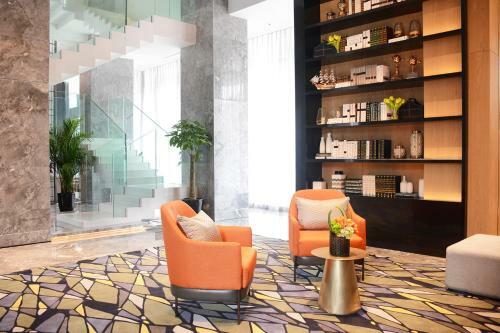 Shanghai Leisure Hotel