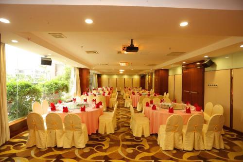Huizhou Dreamland Hotels