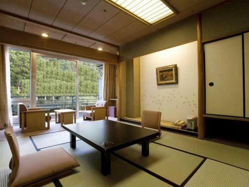 Minakami Hotel Juraku
