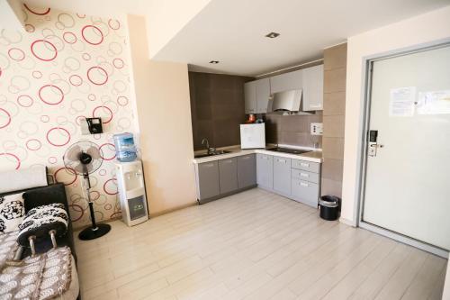 Nissi Holiday Hotel