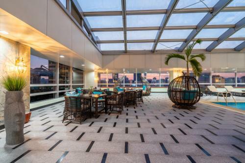 Kai Wah Plaza Hotel