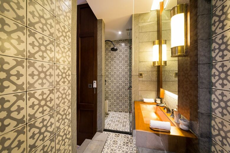 Silver Chest Boutique Hotel