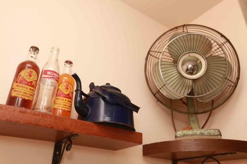 60s Hostel