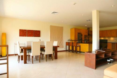 Baan Puri Apartments