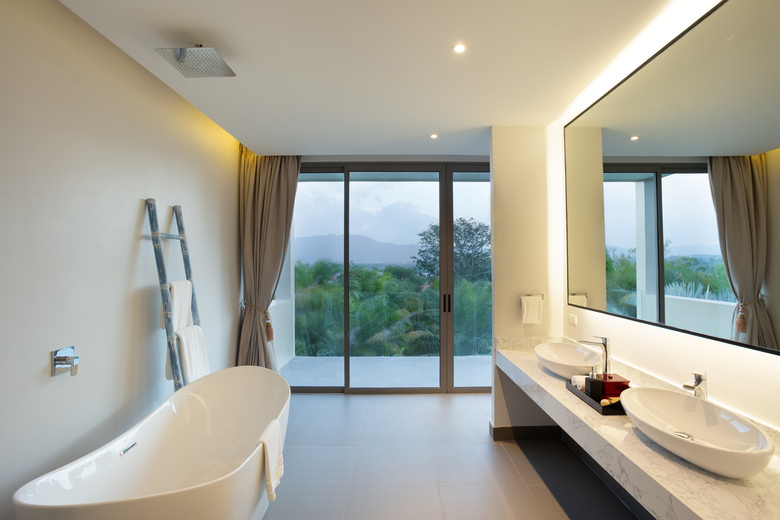 Hotel The Pavilions, Suites