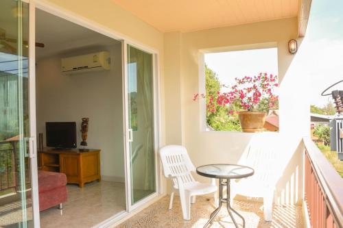 Apartamentos Baan Rosa