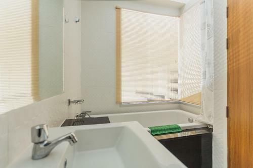 Apartamento Chic Condo Karon A108