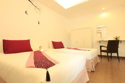 White Cat Hotel